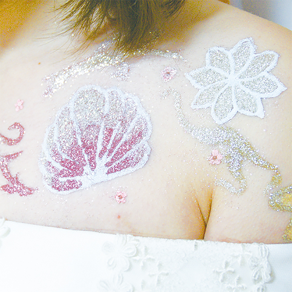 ボディジュエリー