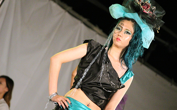 ビューティーコレクションでのパフォーマンス